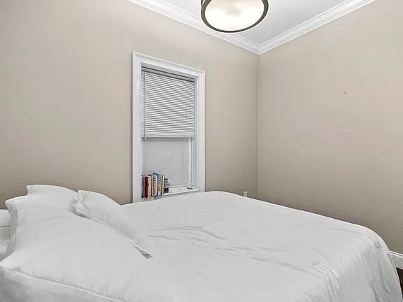 5 Shelby St #2 - Photo 2 of 25