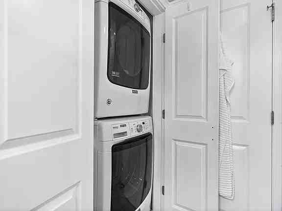5 Shelby St #2 - Photo 7 of 25