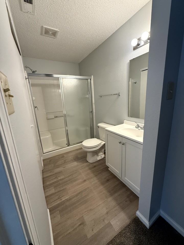 6734 Waverhill Dr #6734 - Photo 4 of 12