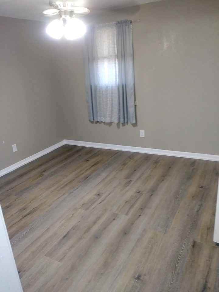 1495 W Mulberry St #7 - Photo 3 of 5