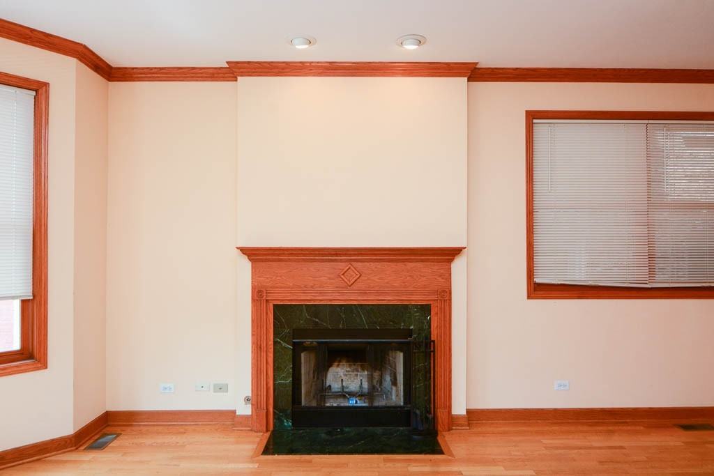 1720 W Augusta Blvd #1 - Photo 7 of 21