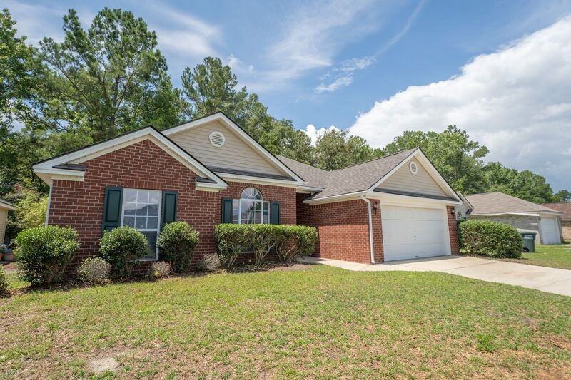 123 W Tisbury Ln - Photo 4 of 33