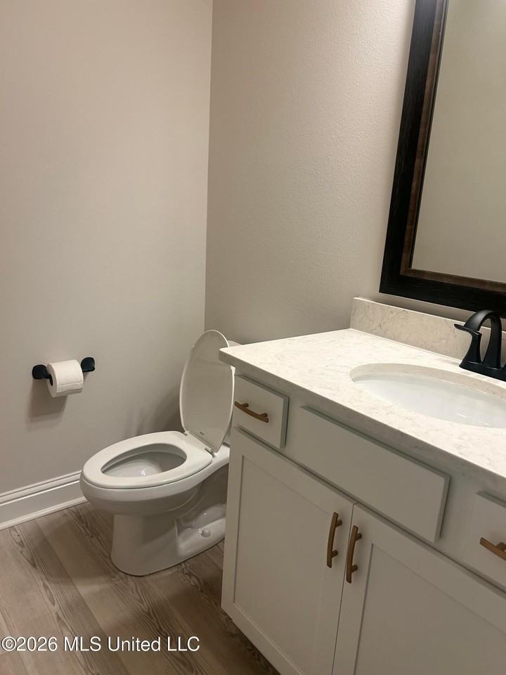 7719 Claymont Cir - Photo 6 of 13