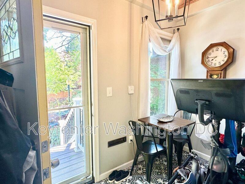 55 Todd Pl Ne #NE - Photo 3 of 30