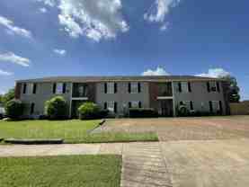 3605 Mynders Ave - Photo 1 of 1