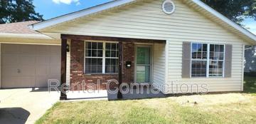 featured image of 1412 W Walnut St