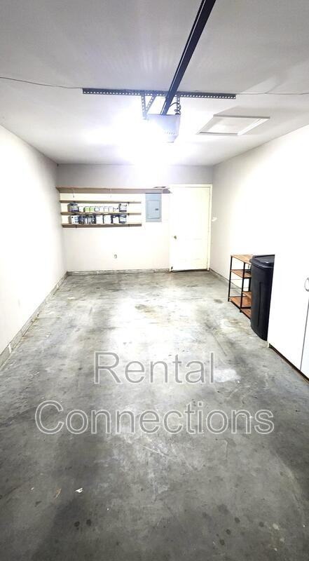 1412 W Walnut St - Photo 6 of 6