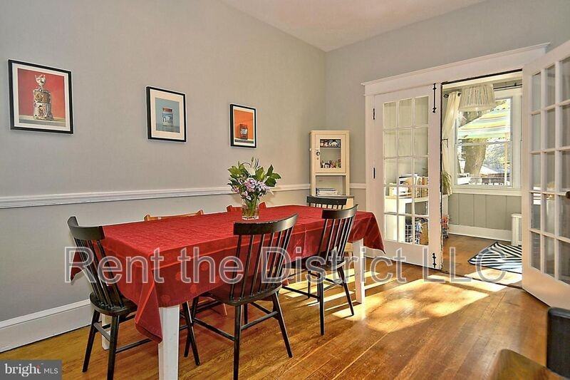 5231 Kansas Ave Nw - Photo 7 of 30