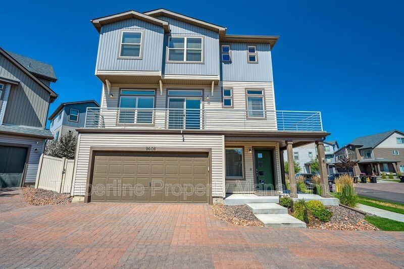 9606 Timberlake Loop - Photo 2 of 50