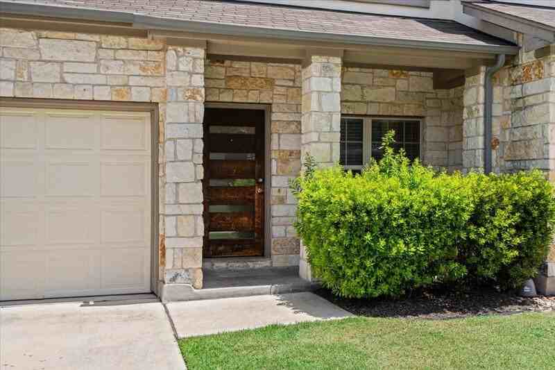 1502 Airedale Rd - Photo 2 of 28