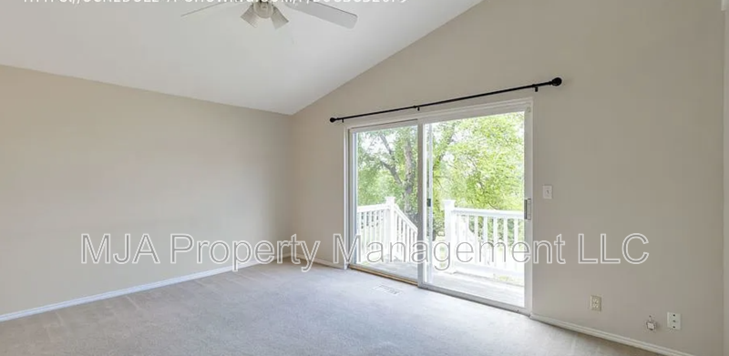 848 Westsouth #850 - Photo 6 of 13