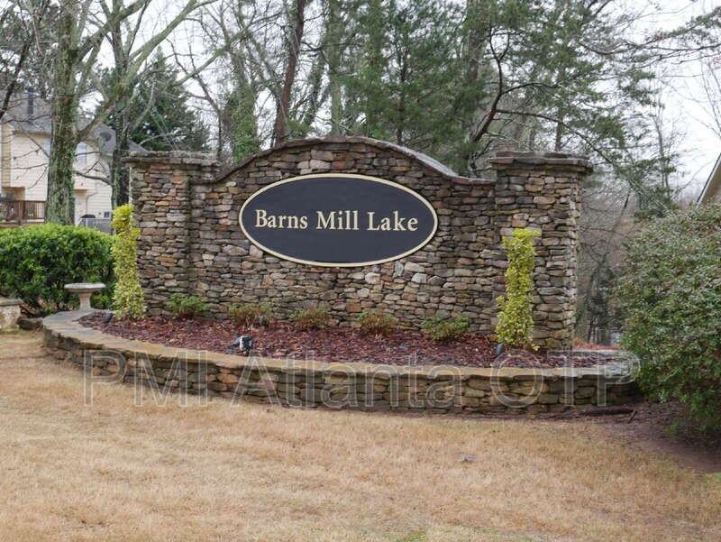 1782 Millview Dr - Photo 2 of 20
