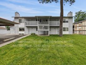 39 E Mayfair Ct #4 - Photo 1 of 1