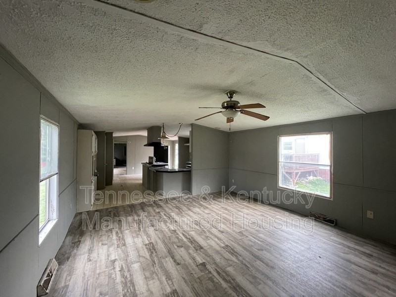 225 Hillsdale Estates Ln - Photo 4 of 6