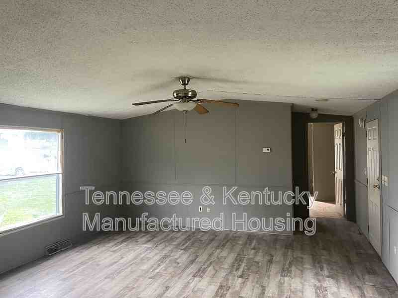 225 Hillsdale Estates Ln - Photo 5 of 6