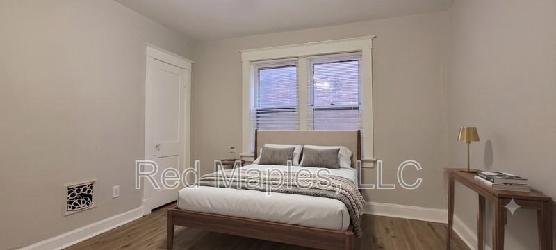 708 Wilmington Ave - Photo 5 of 9