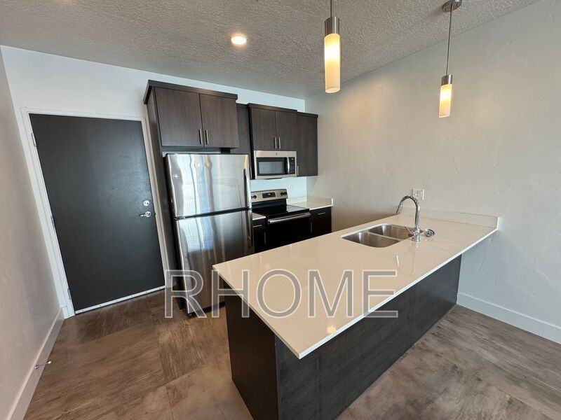 965 W 850 S #318 - Photo 7 of 12
