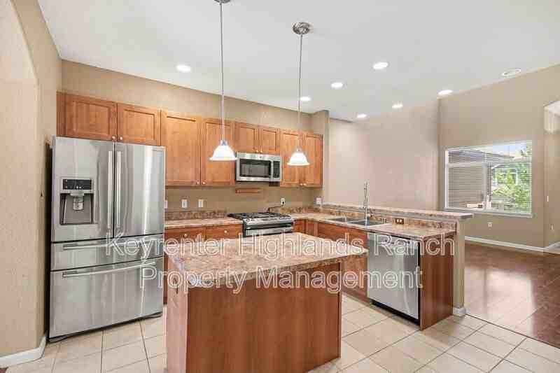 8546 Gold Peak Ln #B - Photo 4 of 23