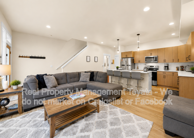 4228 Braeburn Ln - Photo 4 of 13