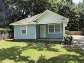 3001 Lamont Rd - Photo 1 of 1