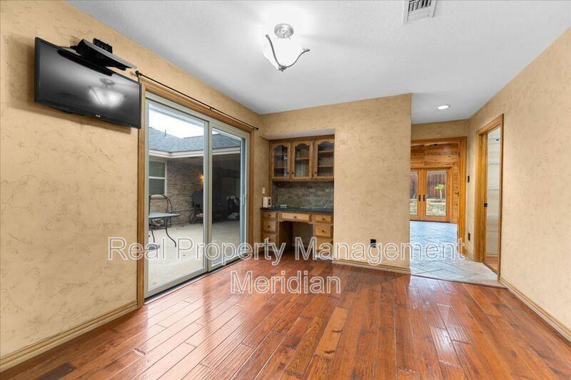20 Timberline Dr - Photo 4 of 20