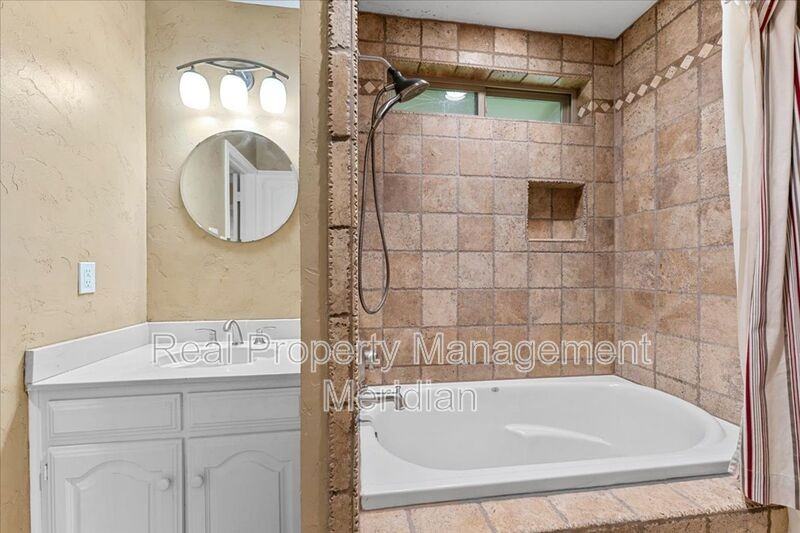 20 Timberline Dr - Photo 7 of 20