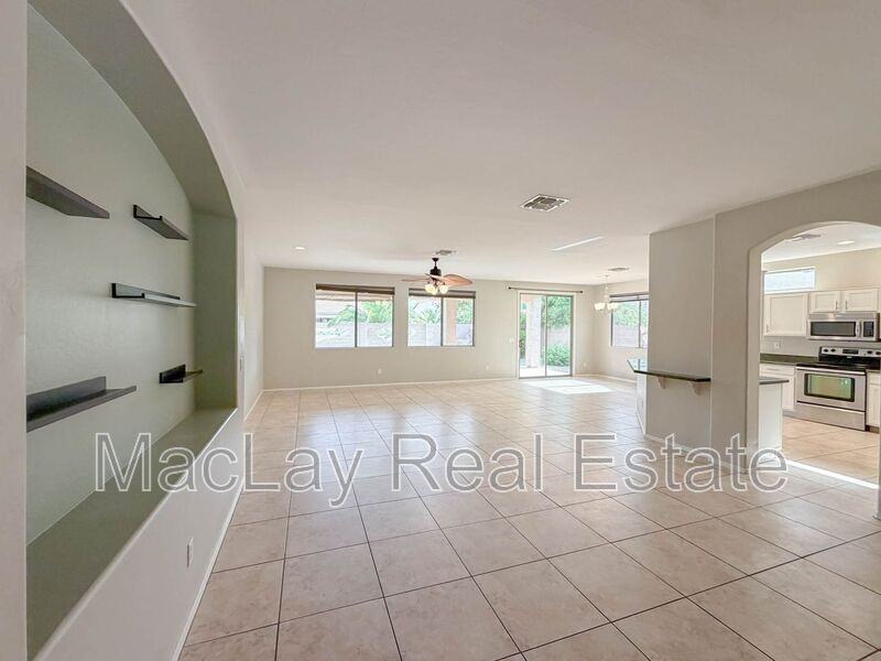 203 W Cedar Dr - Photo 2 of 25