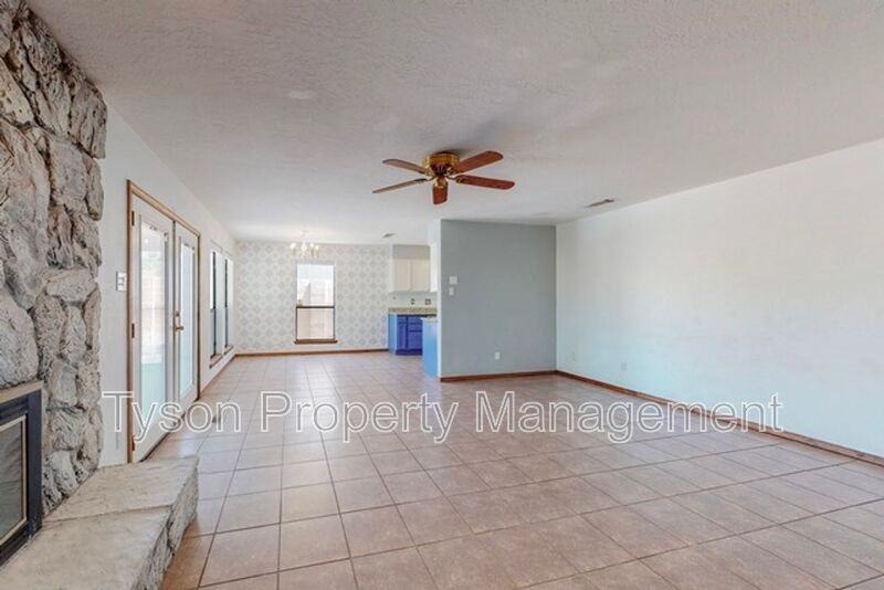 7305 Mayflower Rd Ne - Photo 6 of 21