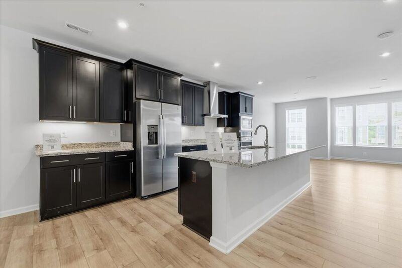 4641 Wistar Creek Dr #B - Photo 7 of 46