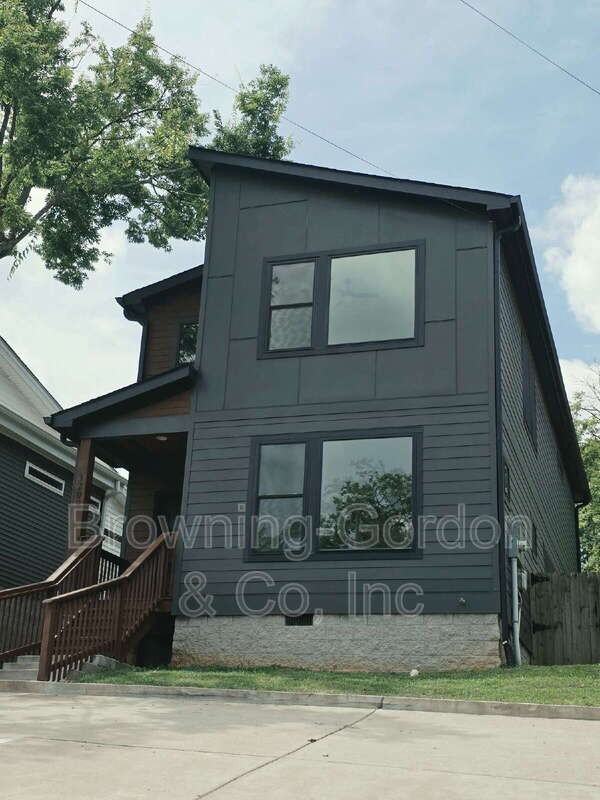 3209 Curtis St - Photo 2 of 17