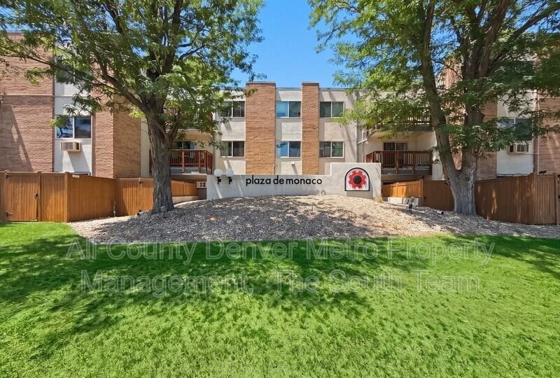 2835 S Monaco Street Pkwy #1-308 - Photo 2 of 15