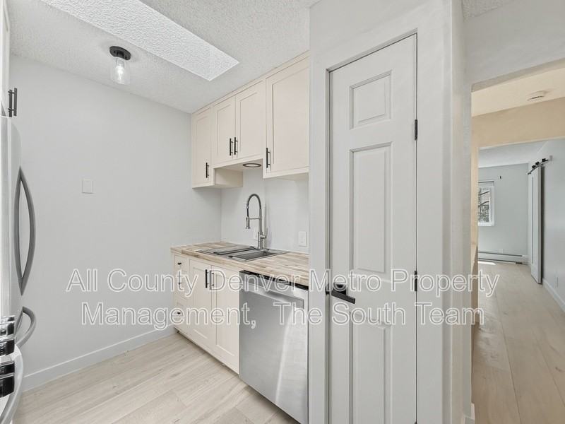 2835 S Monaco Street Pkwy #1-308 - Photo 6 of 15