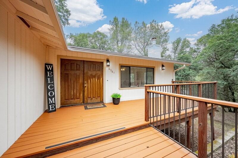 6561 Trinity Way - Photo 2 of 26