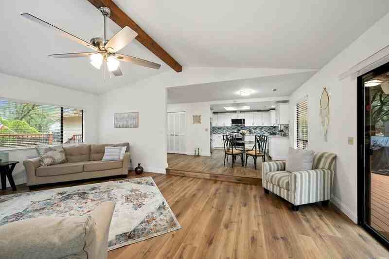 6561 Trinity Way - Photo 5 of 26