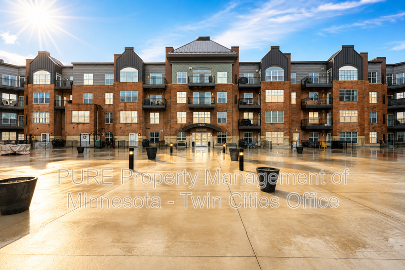 1800 Graham Ave #224