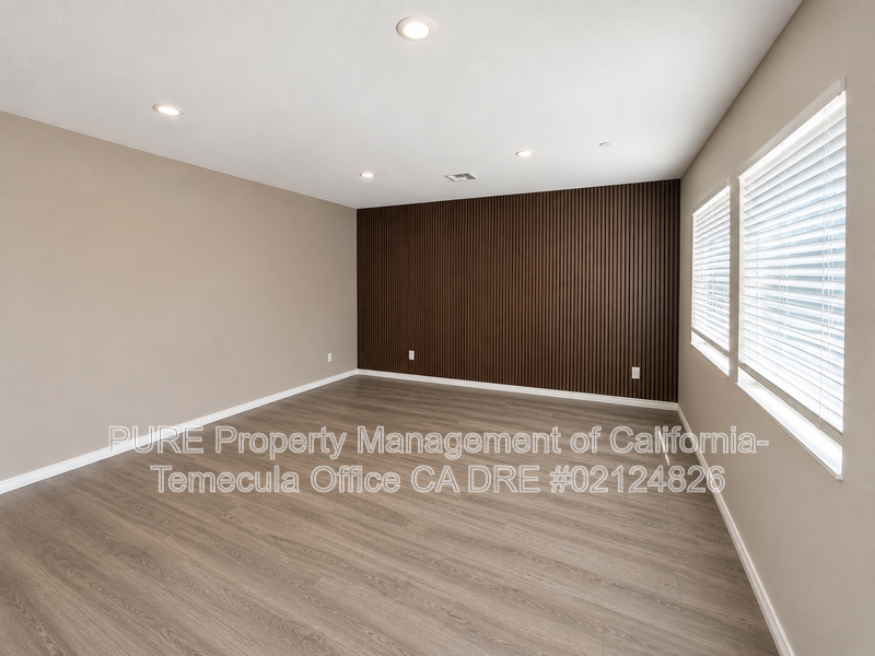 1243 Justice Pl - Photo 2 of 11