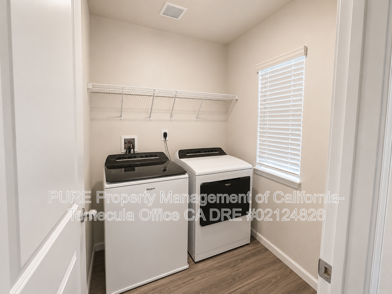 1243 Justice Pl - Photo 5 of 11