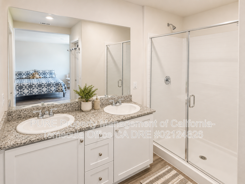 1243 Justice Pl - Photo 7 of 11