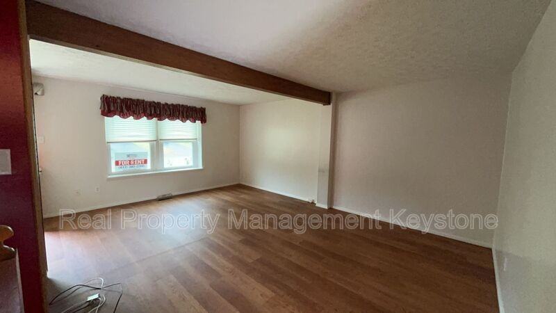 176 W Russets Cir - Photo 3 of 24