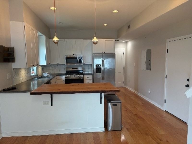 1326 N 5th St - Photo 3 of 21