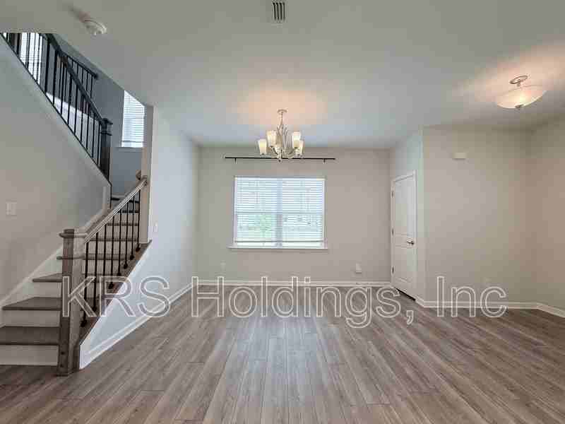 820 Silo Park Dr - Photo 4 of 22