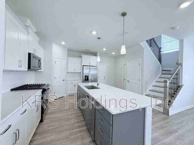 820 Silo Park Dr - Photo 6 of 22
