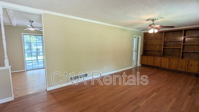 1936 Devore Dr Sw - Photo 3 of 29