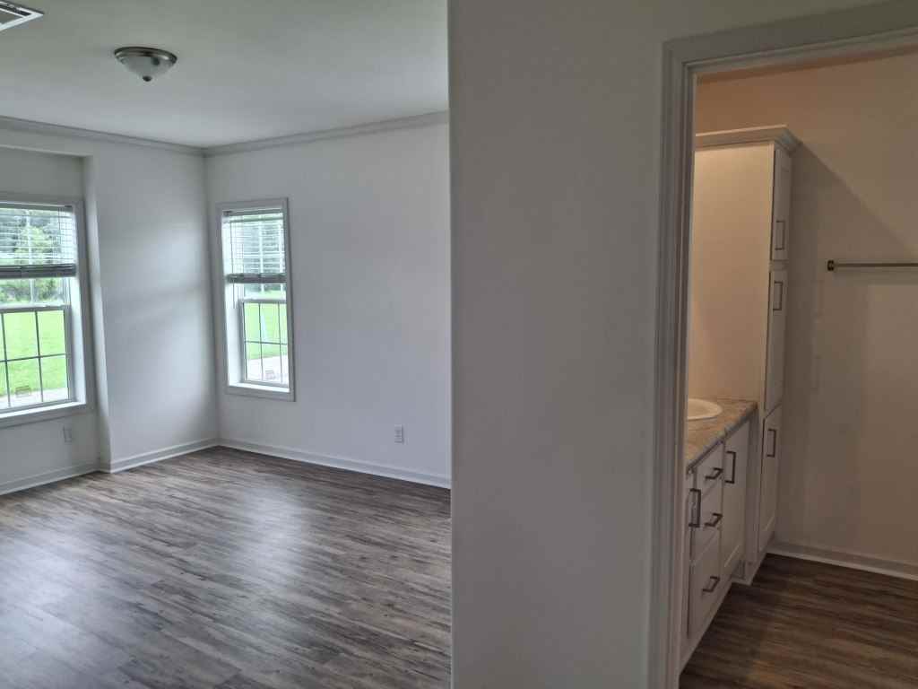 4902 Backwoods Rd - Photo 6 of 37