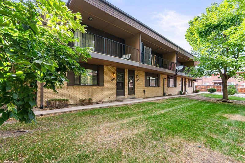 11363 W 18th Ave - Photo 2 of 32