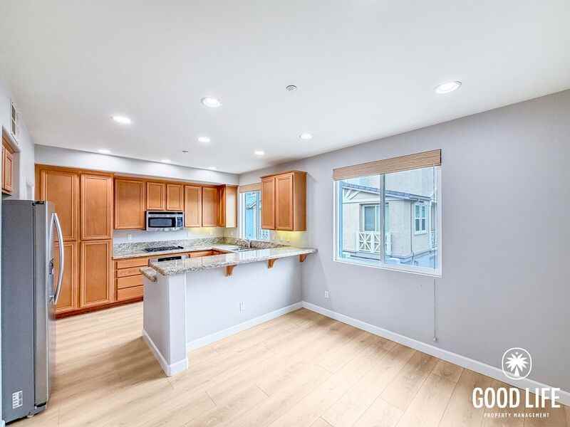 3017 Pacific Palm Way - Photo 3 of 26
