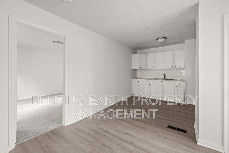 1893 Princeton Ct Sw - Photo 6 of 18