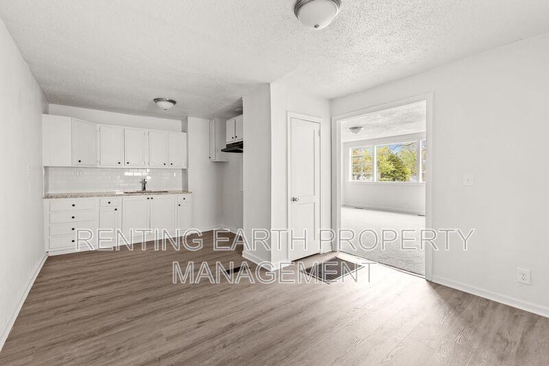 1893 Princeton Ct Sw - Photo 7 of 18