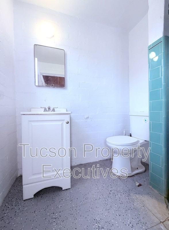 3218 E Benson Hwy - Photo 6 of 6
