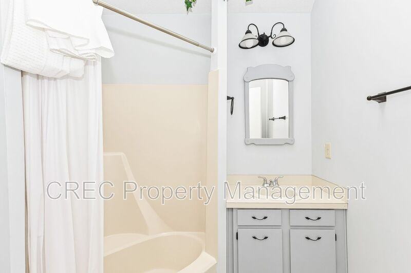 2173 Spoleto Ln E - Photo 7 of 15